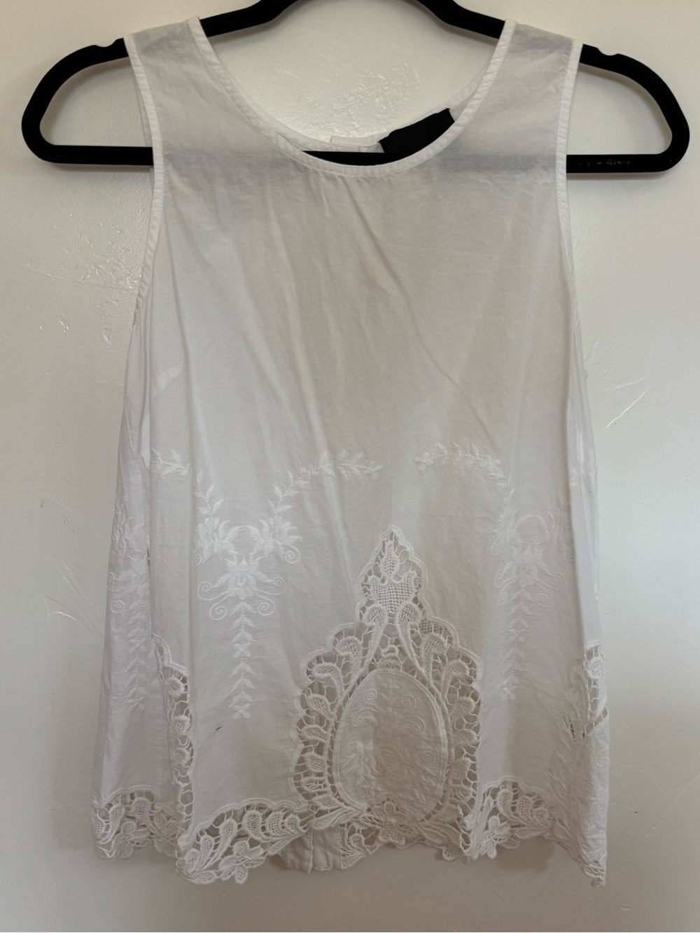 Cynthia Rowley White Embroidered Eyelet Cutwork Sleeveless Blouse Top S a17